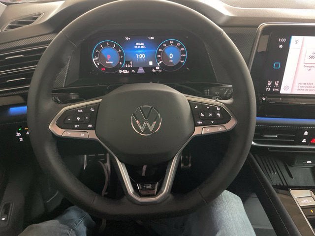2026 Volkswagen Atlas Cross Sport 2.0T SEL R-Line Black