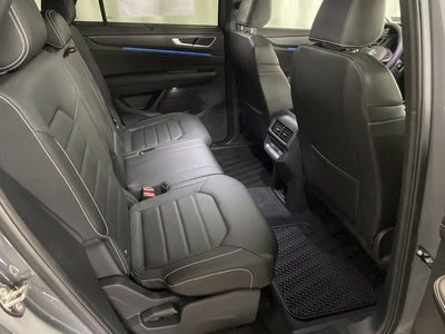 2026 Volkswagen Atlas Cross Sport 2.0T SEL R-Line Black