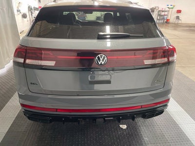 2026 Volkswagen Atlas Cross Sport 2.0T SEL R-Line Black