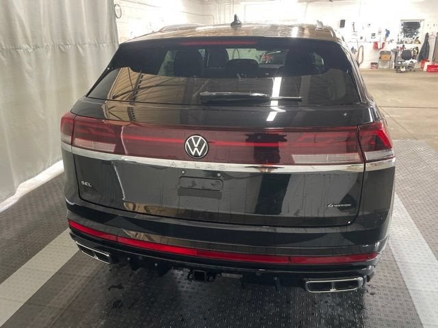 2026 Volkswagen Atlas Cross Sport 2.0T SEL Premium R-Line