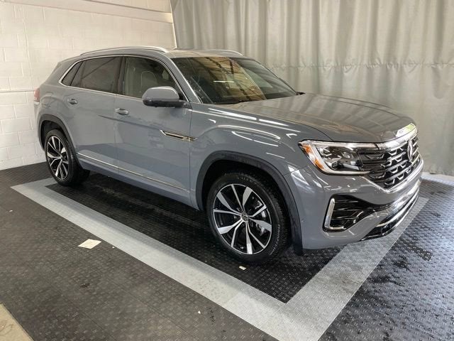 2026 Volkswagen Atlas Cross Sport SEL Premium R-LINE - Photo 1