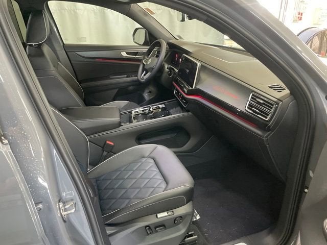 2026 Volkswagen Atlas Cross Sport SEL Premium R-LINE - Photo 5