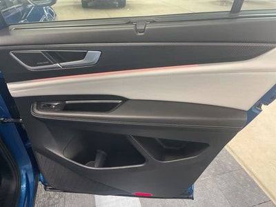 2024 Volkswagen Atlas Cross Sport 2.0T SEL Premium R-Line