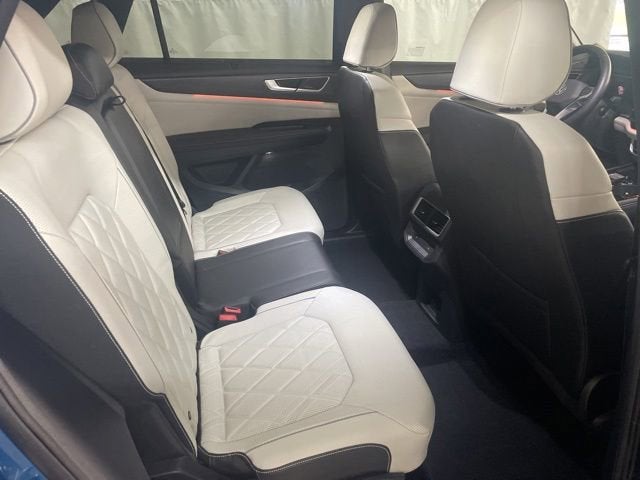 2024 Volkswagen Atlas Cross Sport 2.0T SEL Premium R-Line