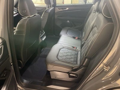 2024 Volkswagen Atlas Cross Sport 2.0T SEL Premium R-Line