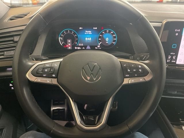 2024 Volkswagen Atlas Cross Sport 2.0T SEL Premium R-Line