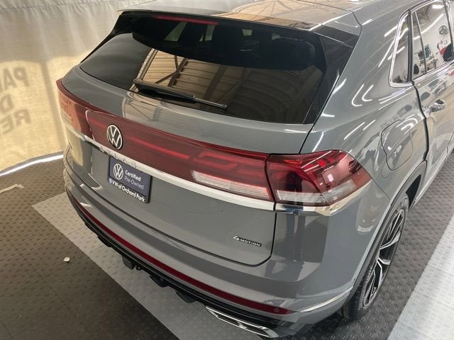 2024 Volkswagen Atlas Cross Sport 2.0T SEL Premium R-Line