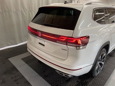 2026 Volkswagen Atlas 2.0T SEL Premium R-Line