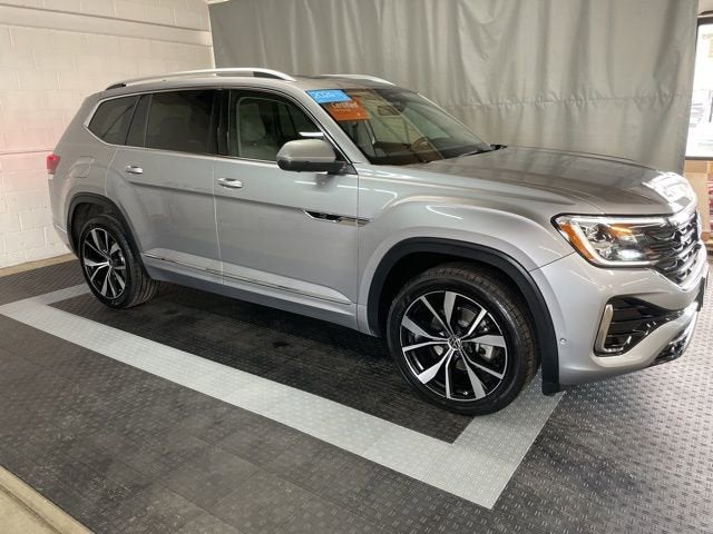 2024 Volkswagen Atlas 2.0T SEL Premium R-Line