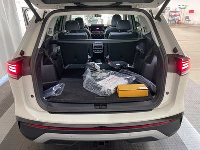 2027 Volkswagen Atlas SE w/Technology