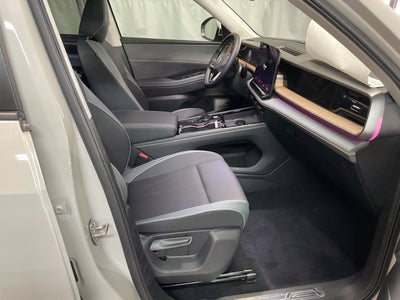 2027 Volkswagen Atlas SE w/Technology