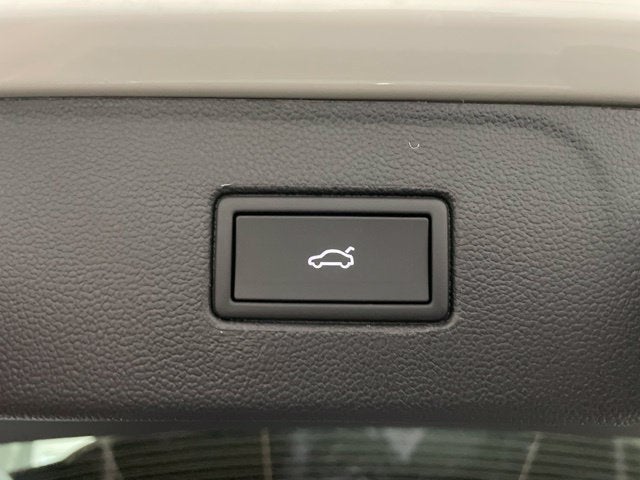 2027 Volkswagen Atlas SE w/Technology
