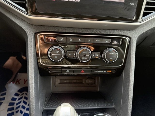 2022 Volkswagen Atlas 3.6L V6 SE w/Technology