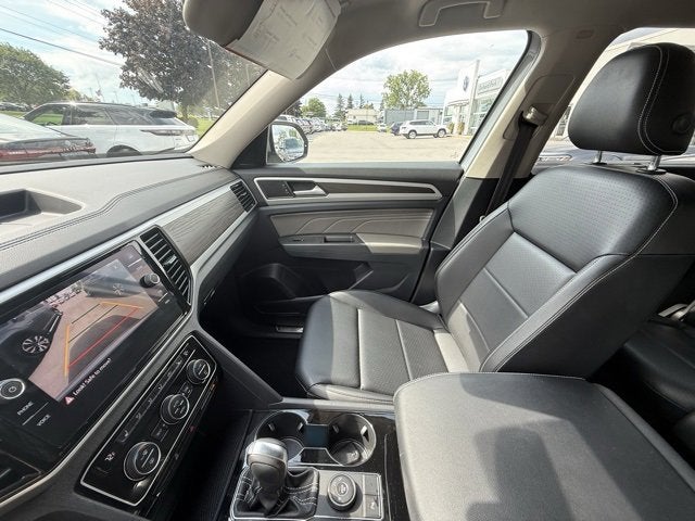 2022 Volkswagen Atlas 3.6L V6 SE w/Technology