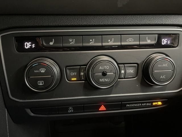2021 Volkswagen Atlas Cross Sport 2.0T SE w/Technology