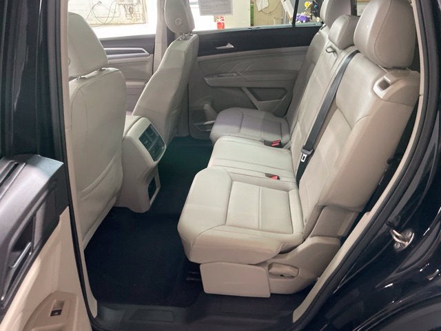 2023 Volkswagen Atlas 2.0T SE w/Technology