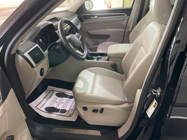 2023 Volkswagen Atlas 2.0T SE w/Technology