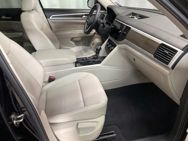 2023 Volkswagen Atlas 2.0T SE w/Technology