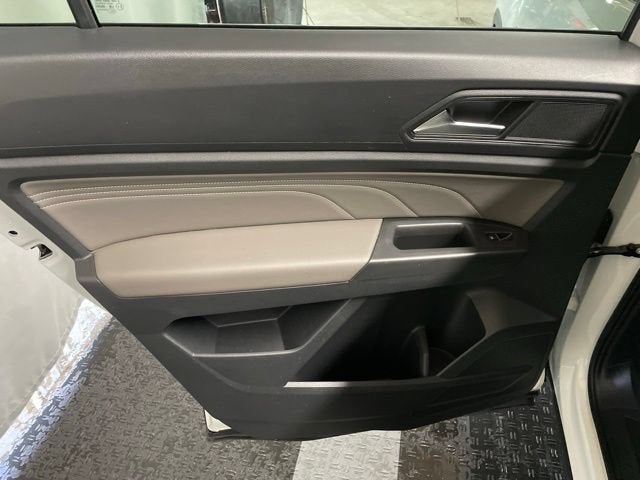 2022 Volkswagen Atlas Cross Sport 2.0T SE