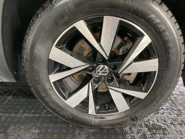 2022 Volkswagen Atlas Cross Sport 2.0T SE