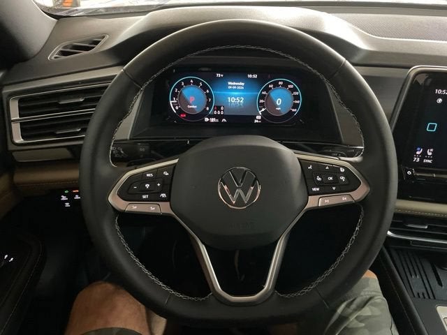 2026 Volkswagen Atlas Cross Sport 2.0T SE