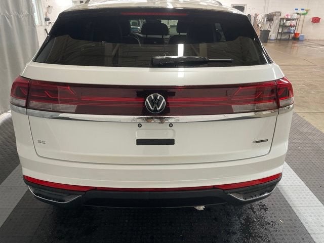 2026 Volkswagen Atlas Cross Sport 2.0T SE