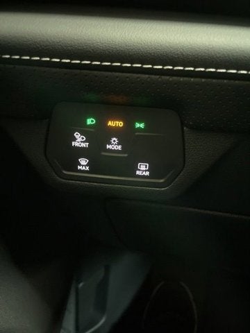 2026 Volkswagen Atlas Cross Sport 2.0T SE
