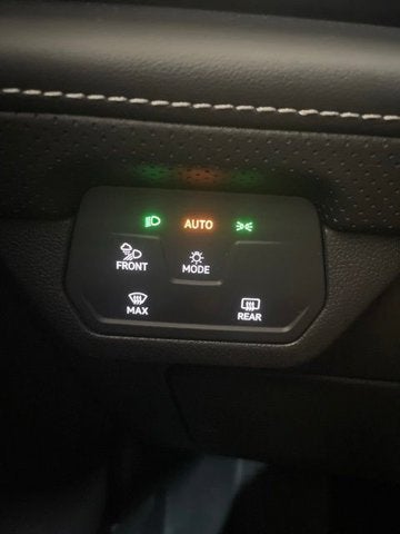 2024 Volkswagen Atlas Cross Sport 2.0T SE