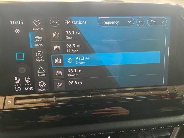 2024 Volkswagen Atlas Cross Sport 2.0T SE
