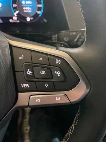 2025 Volkswagen Atlas Cross Sport 2.0T SE