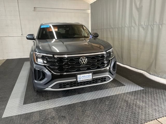 2025 Volkswagen Atlas Cross Sport 2.0T SE
