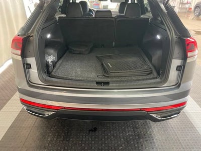 2025 Volkswagen Atlas Cross Sport 2.0T SE