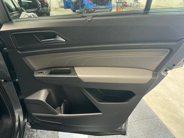 2023 Volkswagen Atlas 2.0T SE