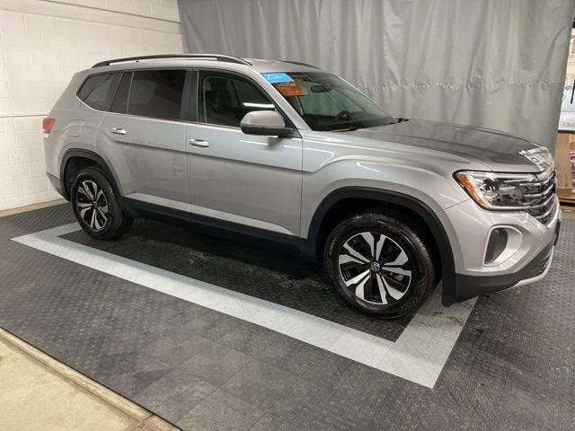 2024 Volkswagen Atlas 2.0T SE