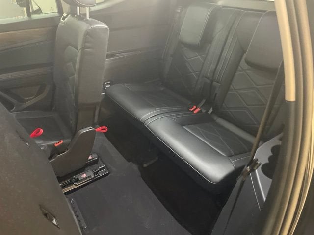 2024 Volkswagen Atlas 2.0T SE