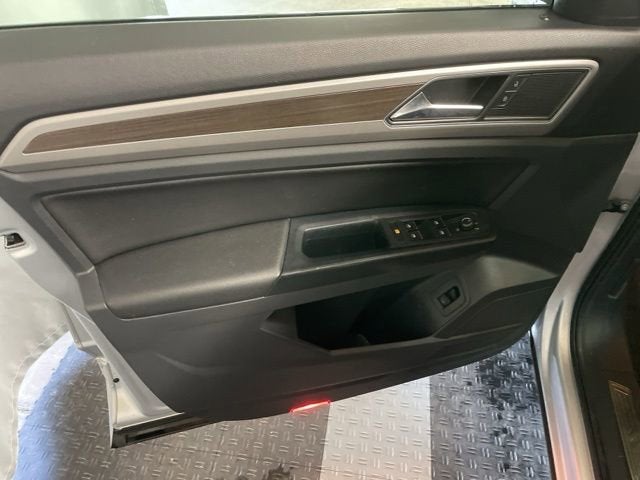 2019 Volkswagen Atlas 3.6L V6 SEL R-Line
