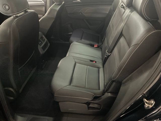 2023 Volkswagen Atlas Cross Sport 3.6L V6 SEL R-Line Black