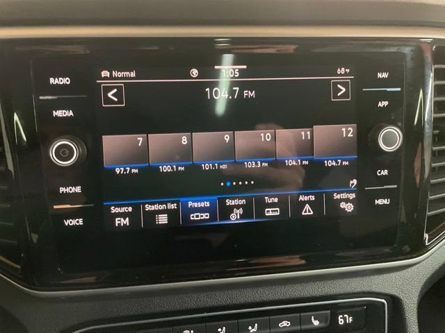 2023 Volkswagen Atlas Cross Sport 3.6L V6 SEL R-Line Black