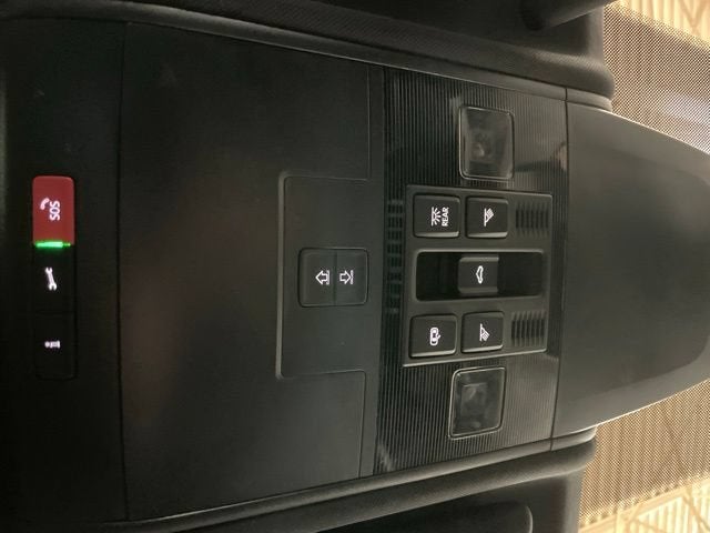 2023 Volkswagen Atlas Cross Sport 3.6L V6 SEL R-Line Black