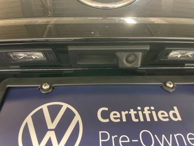 2023 Volkswagen Atlas Cross Sport 3.6L V6 SEL R-Line Black