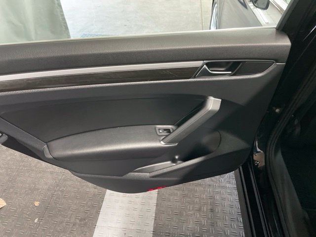 2018 Volkswagen Passat 2.0T SE