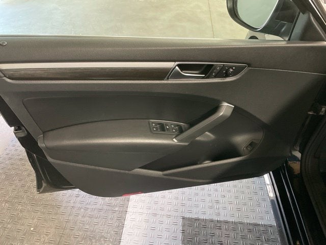 2018 Volkswagen Passat 2.0T SE