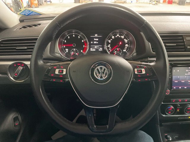 2018 Volkswagen Passat 2.0T SE