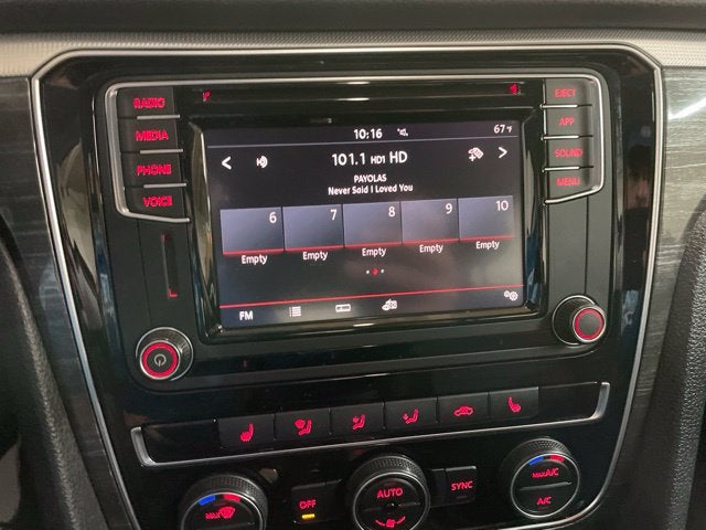 2018 Volkswagen Passat 2.0T SE
