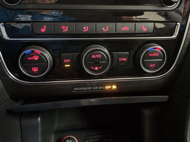 2018 Volkswagen Passat 2.0T SE