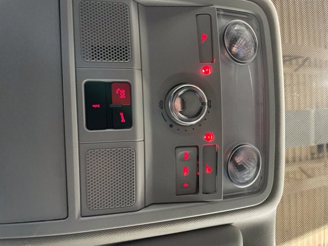 2018 Volkswagen Passat 2.0T SE