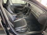 2018 Volkswagen Passat 2.0T SE