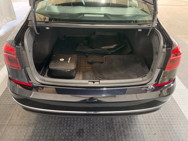 2018 Volkswagen Passat 2.0T SE