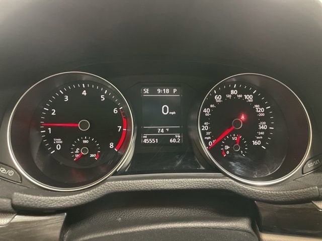 2016 Volkswagen Passat 1.8T SE