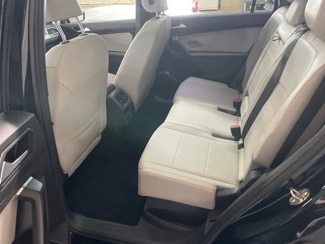 2021 Volkswagen Tiguan SE R-Line Black